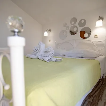 Apartment Josipa Grebaštica